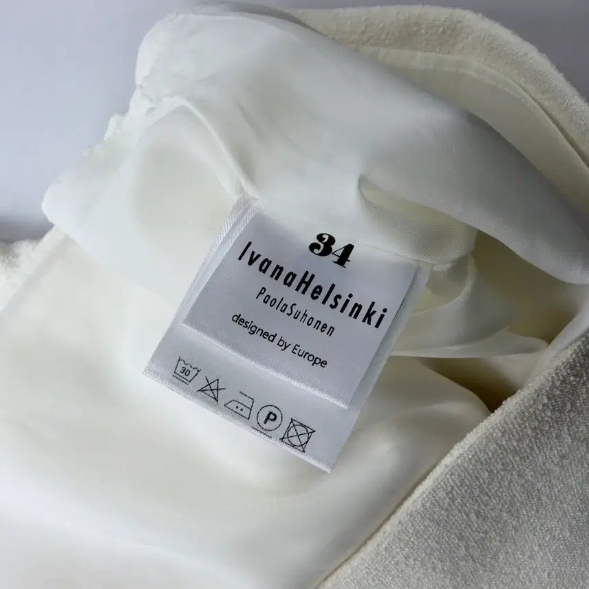 [BUNJANG] Ivana Helsinki Puff Sleeve Mini Dress / 이바나헬싱키 퍼프 슬리브 미니 드레스