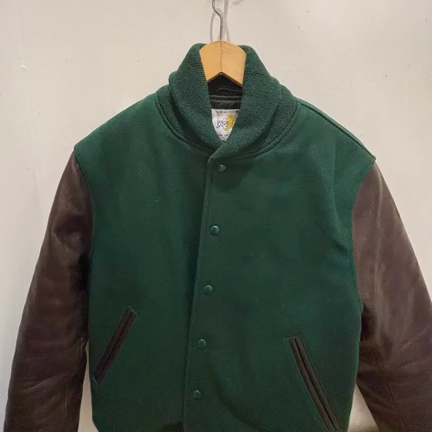 [BUNJANG] Golden Bear Varsity M / 골든베어 바시티 M