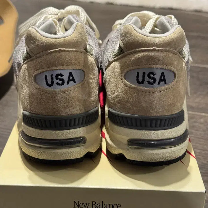 [BUNJANG] New Balance 990v2 Teddy Marble Sneakers / 뉴발란스 990v2 테디 마블 270