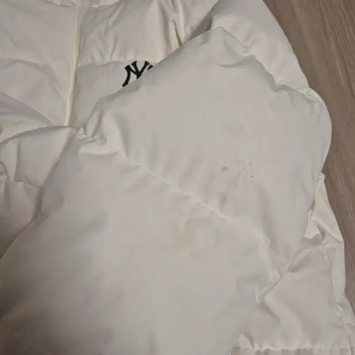 [BUNJANG] MLB New York Yankees Short Padded Jacket / MLB  패딩 105