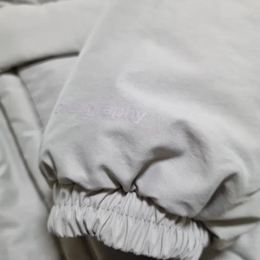 [BUNJANG] Code:Graphy Utility Short Down Padded Jacket - Unisex / (새제품)코드그라피 유틸리티 숏다운패딩. S. 라이트카키-남녀공용