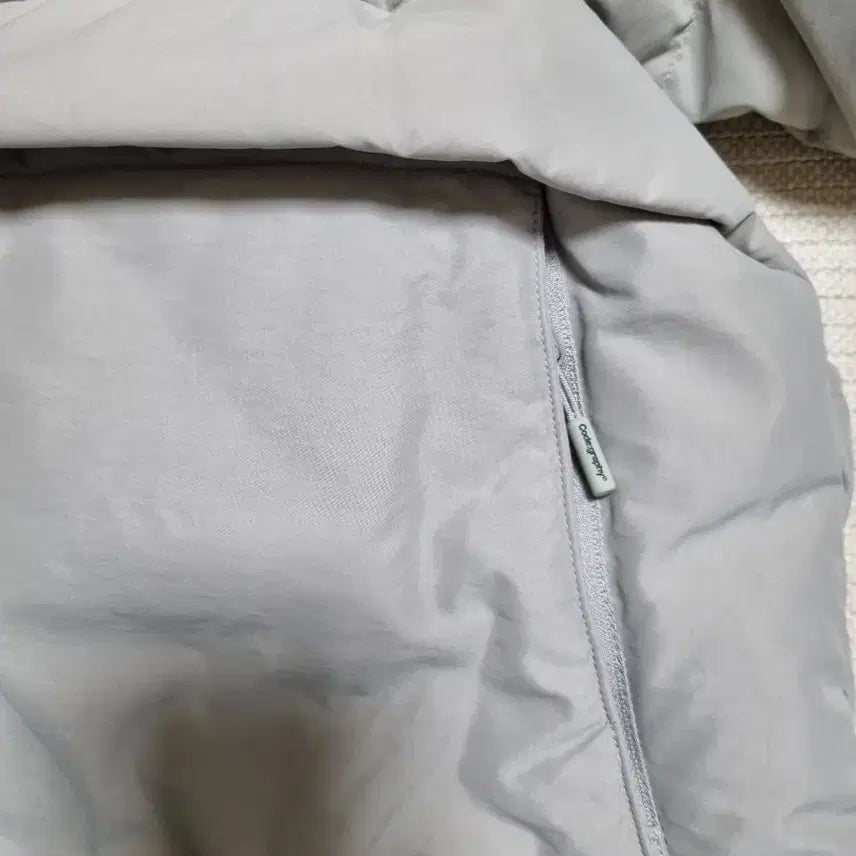 [BUNJANG] Code:Graphy Utility Short Down Padded Jacket - Unisex / (새제품)코드그라피 유틸리티 숏다운패딩. S. 라이트카키-남녀공용
