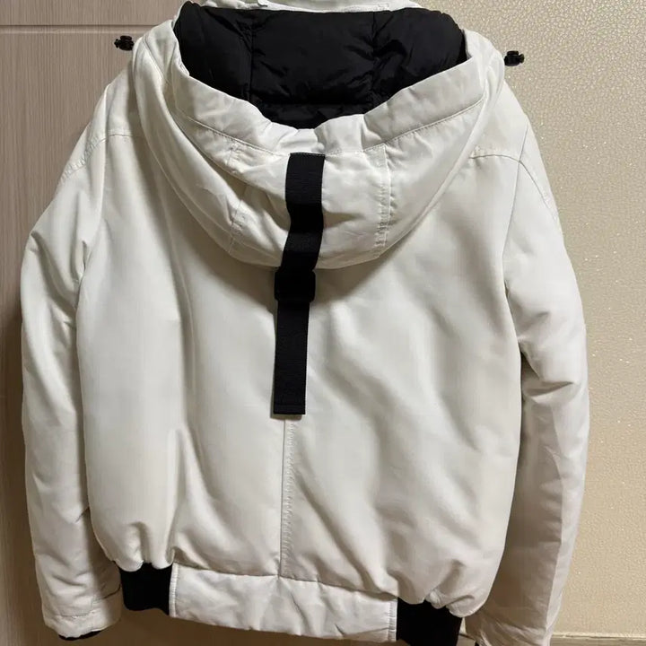 [BUNJANG] Aider Stucky Short Padding / 아이더 스투키 숏패딩 화이트 xxs