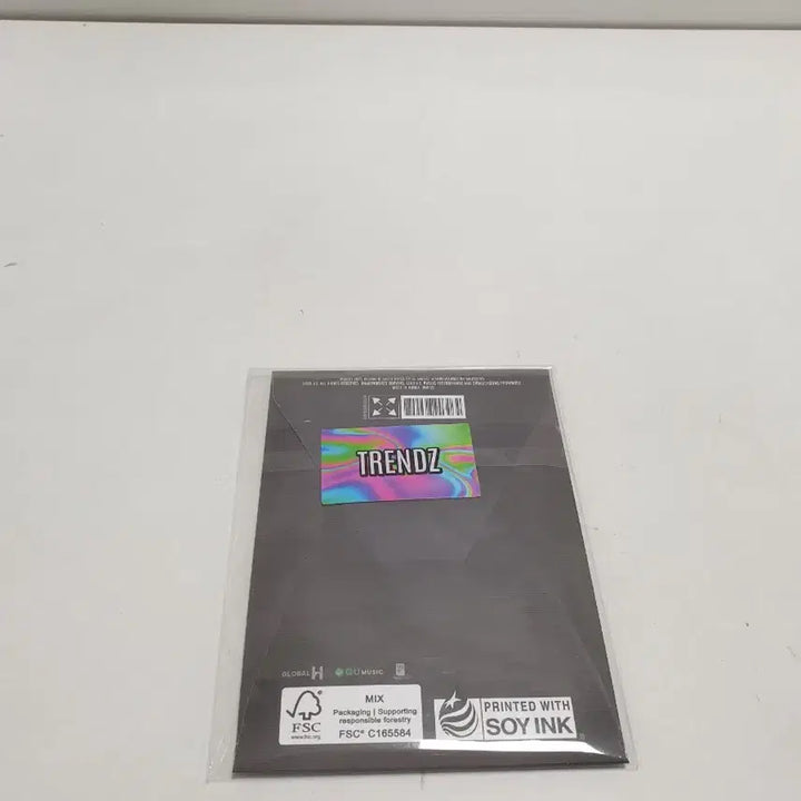 TRENDZ Chameleon 앨범