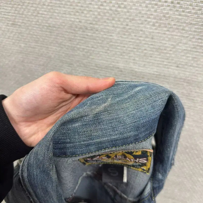 [BUNJANG] Vintage Two Pocket Washed Denim Vest S / 빈티지 투포켓 워싱 데님 조끼 베스트 S M10308