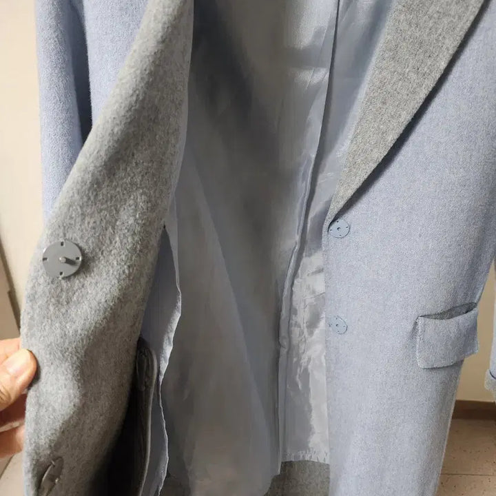 [BUNJANG] Olive Des Olive Sky Blue Color Block Coat / 올리브데올리브 하늘색 배색 코트 (55)