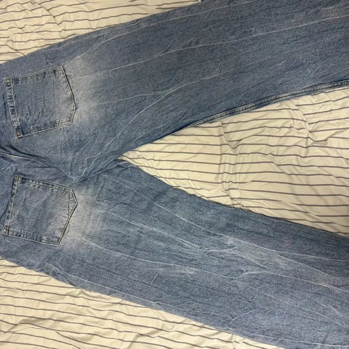 [BUNJANG] Typing Mistake Jeans L / 타이핑미스테이크 청바지 L