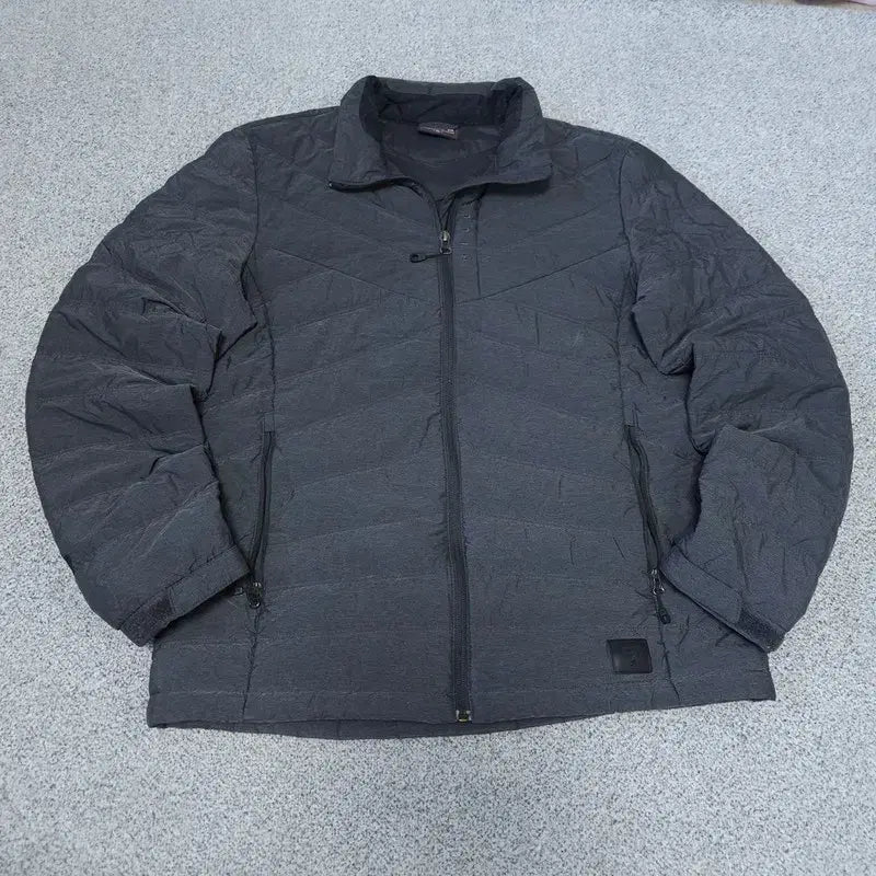 [BUNJANG] Millet Lightweight Padded Jacket (Size 95) / [95] 밀레 경량패딩 점퍼