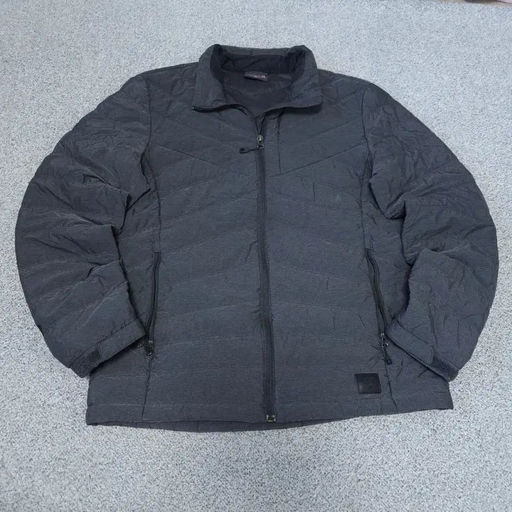 [BUNJANG] Millet Lightweight Padded Jacket (Size 95) / [95] 밀레 경량패딩 점퍼