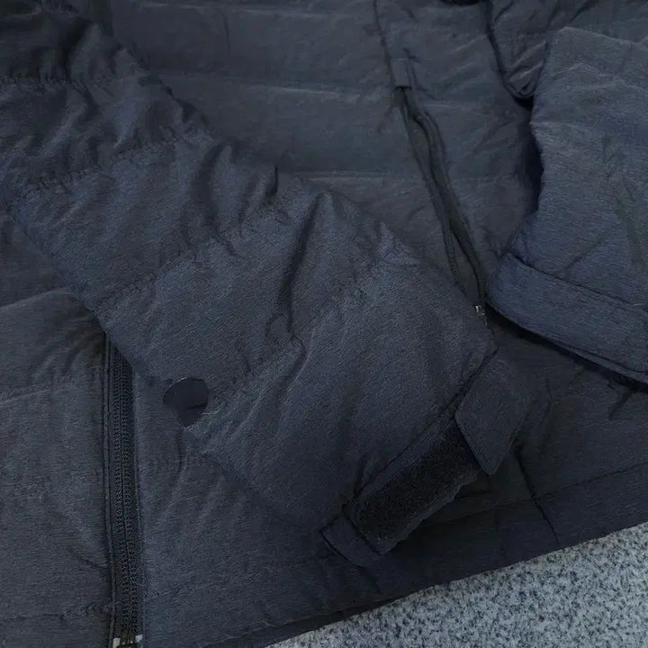 [BUNJANG] Millet Lightweight Padded Jacket (Size 95) / [95] 밀레 경량패딩 점퍼