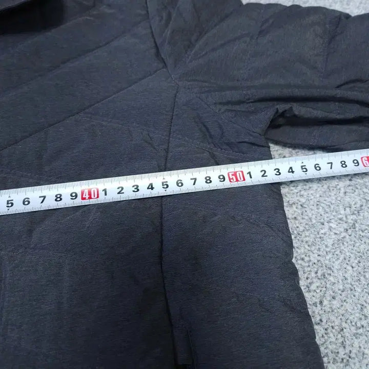 [BUNJANG] Millet Lightweight Padded Jacket (Size 95) / [95] 밀레 경량패딩 점퍼