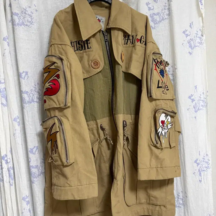 [BUNJANG] M.A.N.G Studio Khaki Jacket / man.G 스튜디오 카키 야상 자켓 105