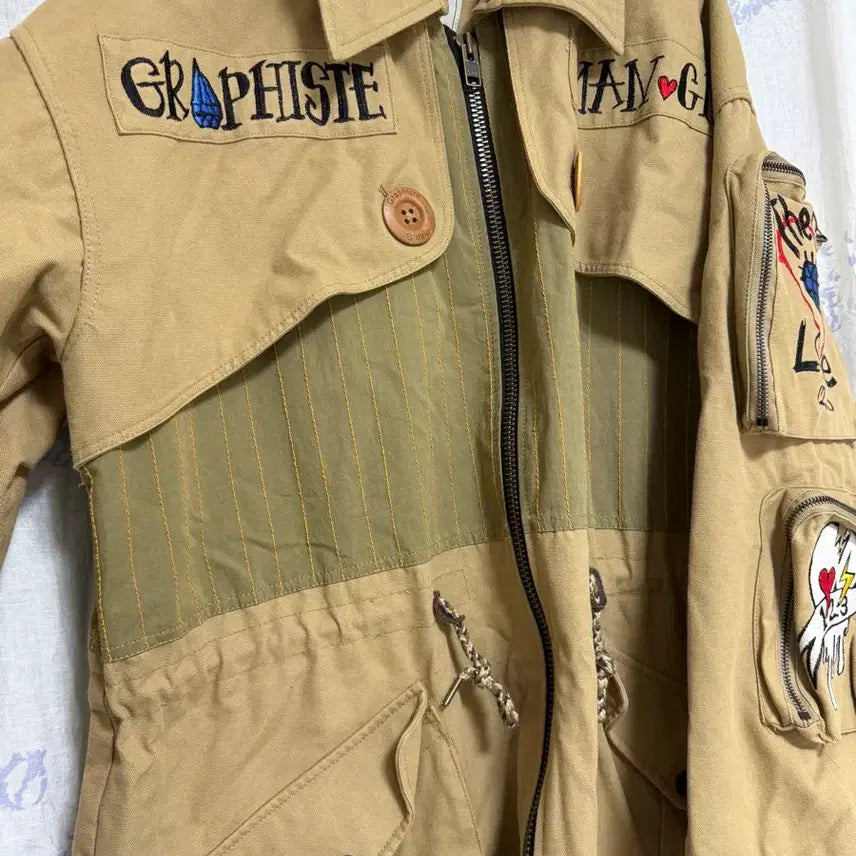 [BUNJANG] M.A.N.G Studio Khaki Jacket / man.G 스튜디오 카키 야상 자켓 105