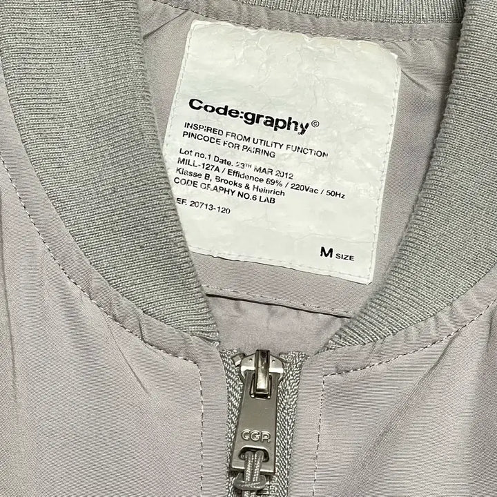 [SOLD OUT] [M] 코드그라피 봄버 자켓