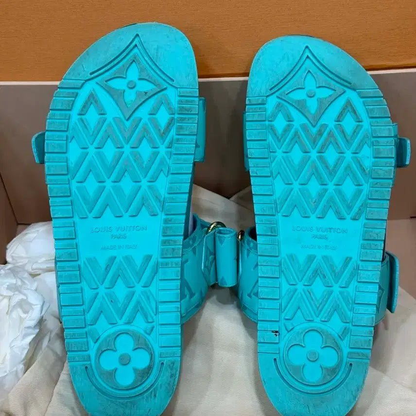 [BUNJANG] Louis Vuitton Spring Dia Flat Mule Sandals 37 / 루이비통 봄 디아 플랫 뮬 샌들 37사이즈