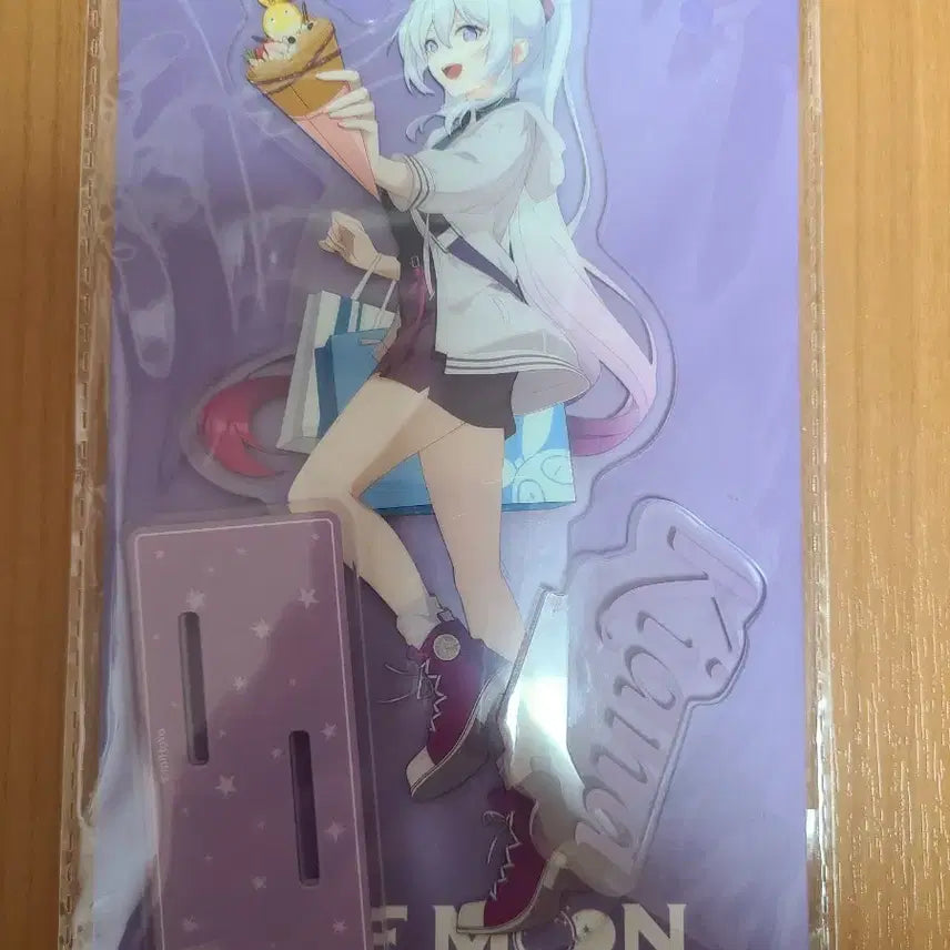 [BUNJANG] Kiana Acrylic Stand / (판매)키아나 아크릴스텐드