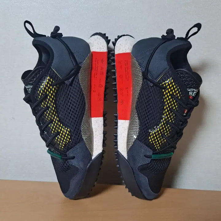 [BUNJANG] Adidas Alexander Wang Reissue Run Sneakers / 아디다스X 약280 알렉산더 왕 리이슈 런