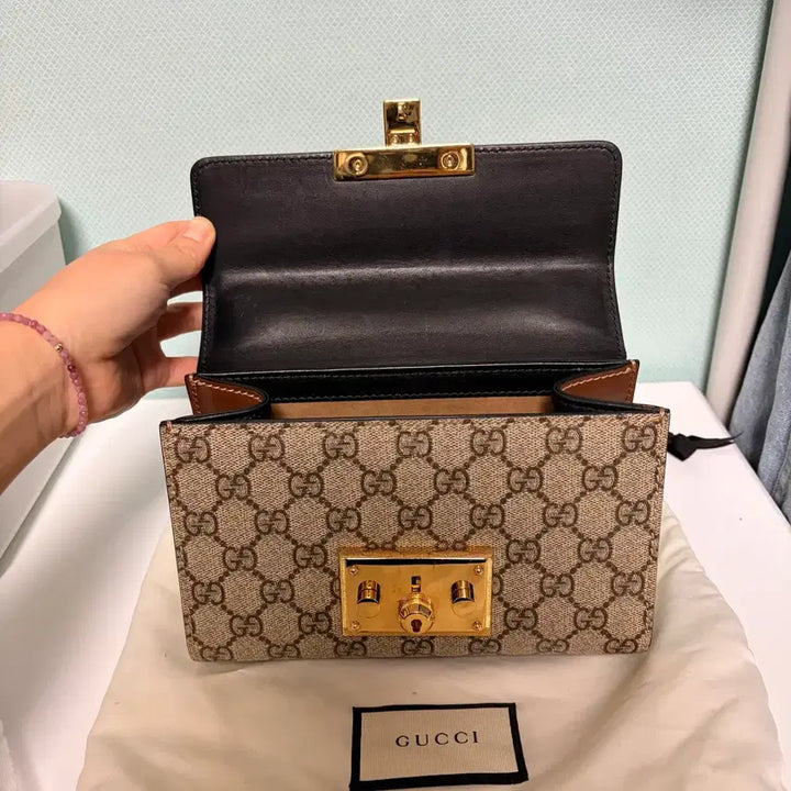 [BUNJANG] Gucci GG Supreme Padlock Mini Bag / 구찌 GG 수프림 패드락 미니백