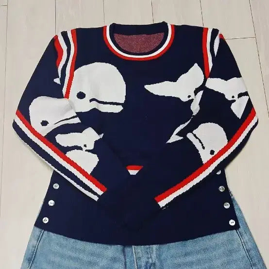 [BUNJANG] Whale Pattern Knit Sweater / 고래 패턴 니트