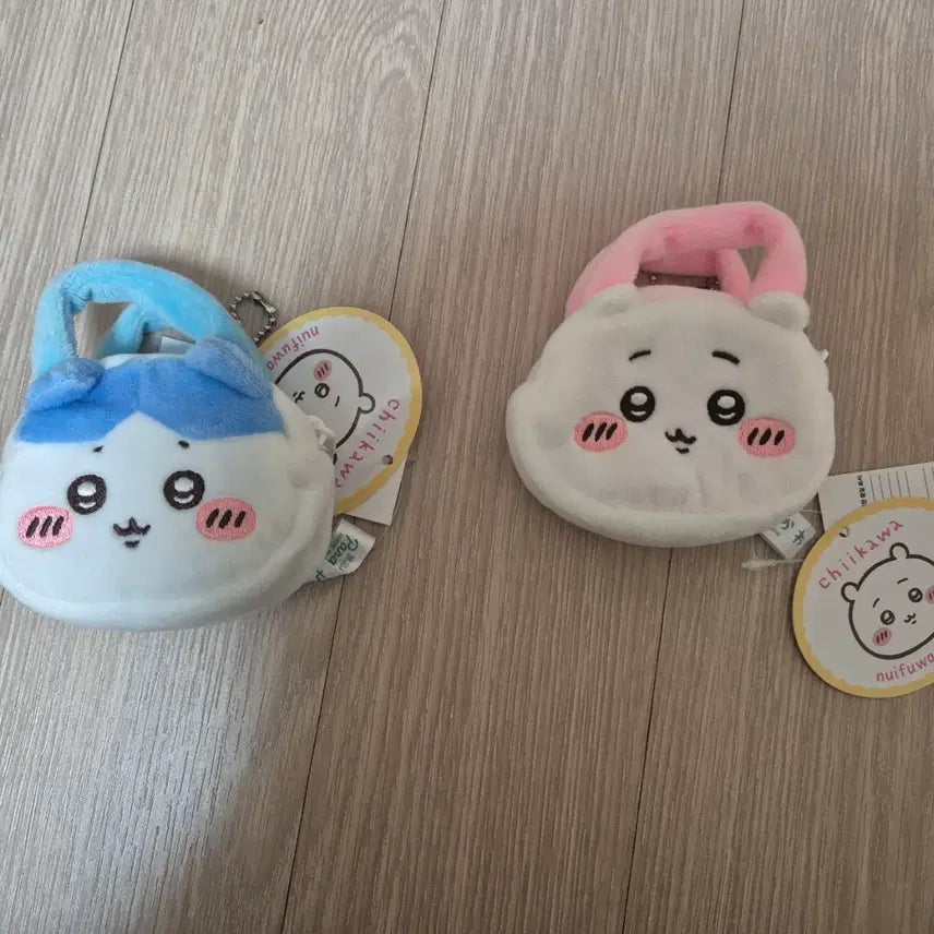 [BUNJANG] Muunjakgwi Chiikawa Mini Face Pouch / [판매] 먼작귀 치이카와 미니 페이스 파우치