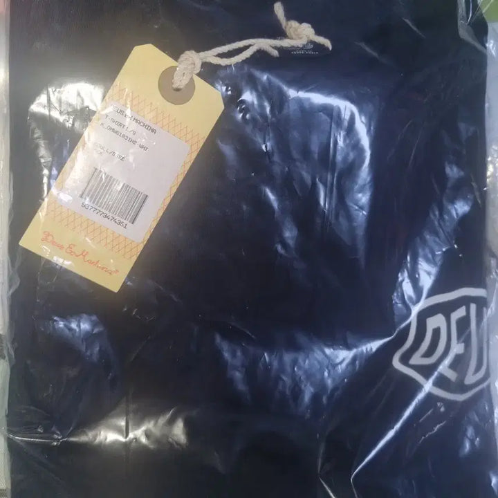 [BUNJANG] Deus Long Sleeve / 데우스 롱슬리브 새상품