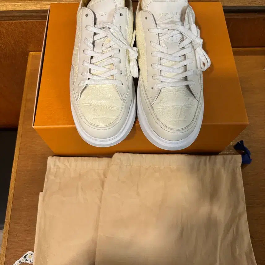 [BUNJANG] Louis Vuitton Beverly Hills Sneakers / 7.5/265)루이비통 비버리힐스 스니커즈