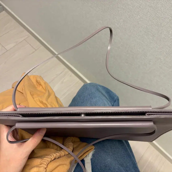 [BUNJANG] Louis Vuitton Epi Shoulder Bag / 루이비통 에삐 숄더백