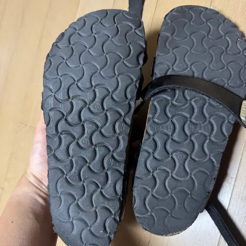 [BUNJANG] Birkenstock 240 Sandals / 버켄스탁 240 슬리퍼