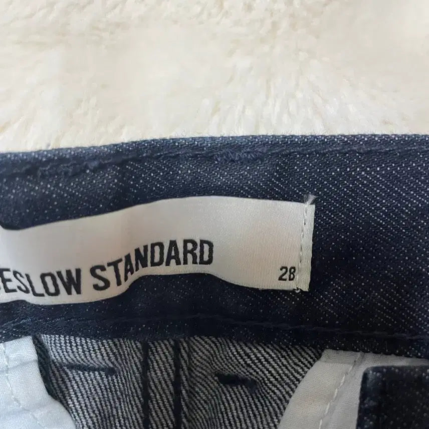 [BUNJANG] BeSlow Curved Denim Indigo / 비슬로우 커브드 데님 인디고