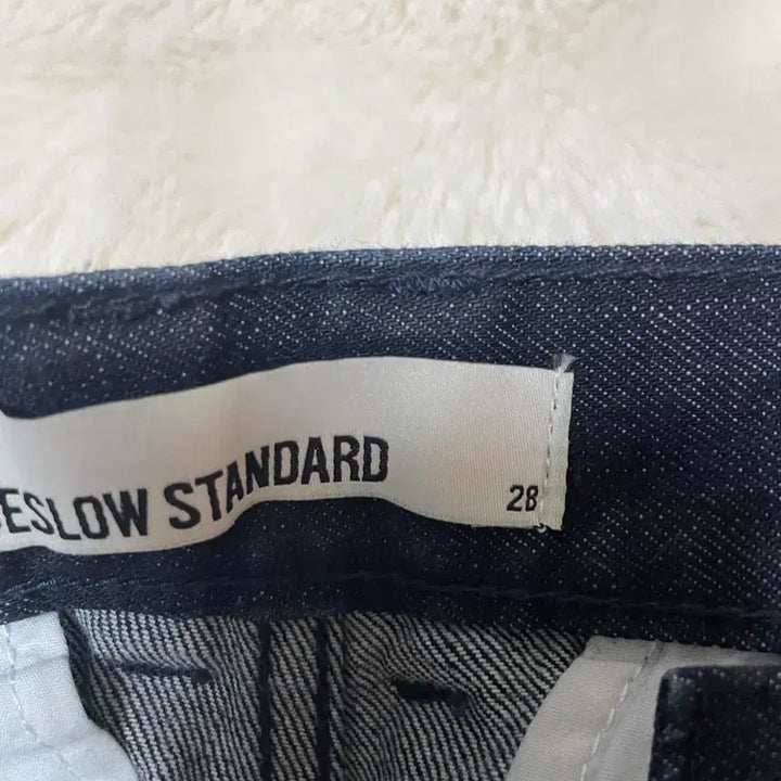 [BUNJANG] BeSlow Curved Denim Indigo / 비슬로우 커브드 데님 인디고