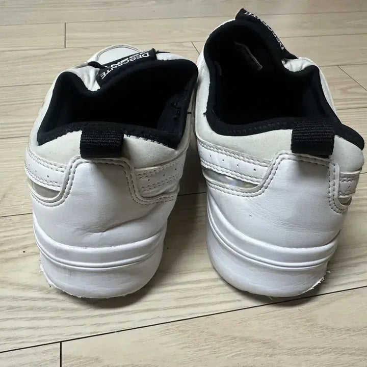 [BUNJANG] Descente Kids Sneakers (240) / 데상트 키즈 아동화 운동화 240