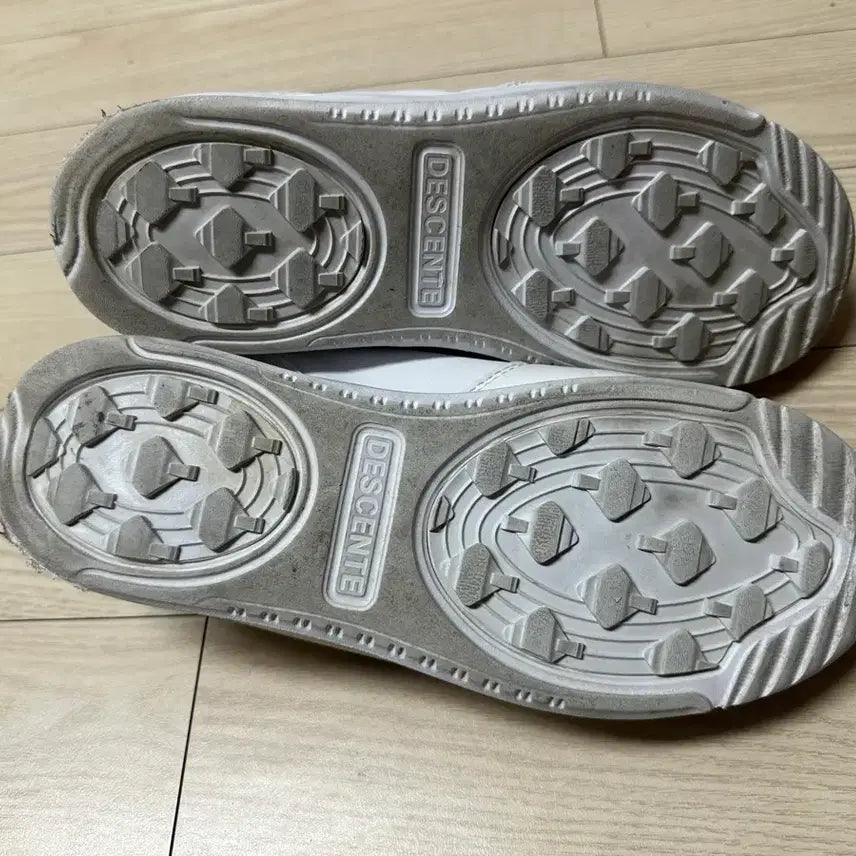 [BUNJANG] Descente Kids Sneakers (240) / 데상트 키즈 아동화 운동화 240