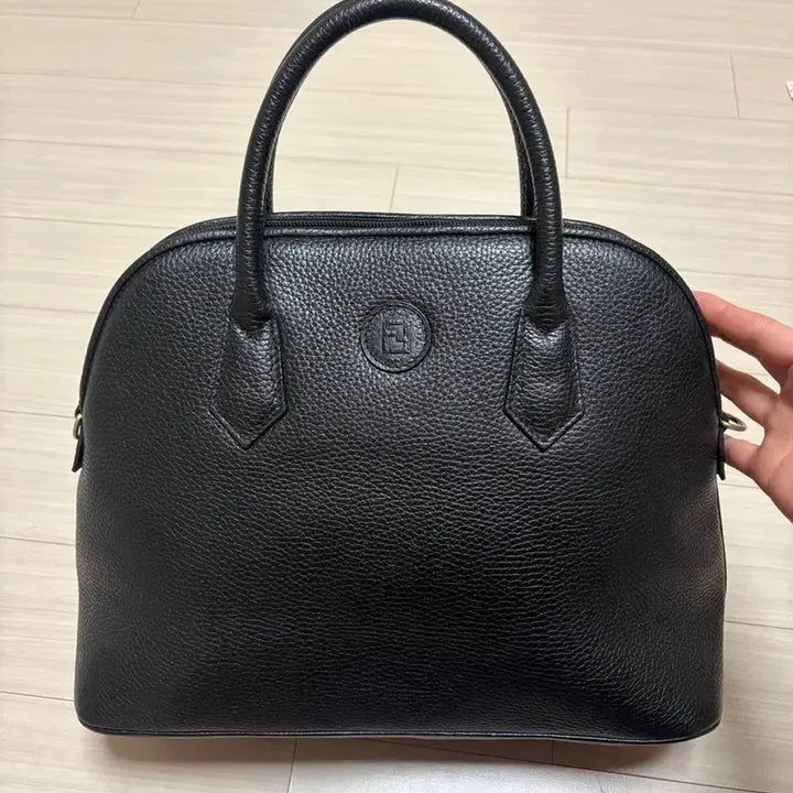 [BUNJANG] Fendi 2-Way Dome Bag / 펜디 2way 돔 백 판매합니다