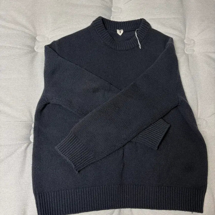 [BUNJANG] Arket Heavy Knit Wool Sweater - Dark Blue - (M) / (M) 아르켓 헤비니트 울 스웨터 다크블루