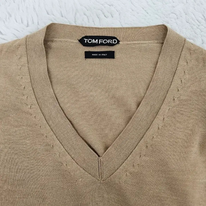 [BUNJANG] Tom Ford Cashmere Silk V-Neck Knit Sweater / 톰포드 캐시미어 실크 브이넥 니트