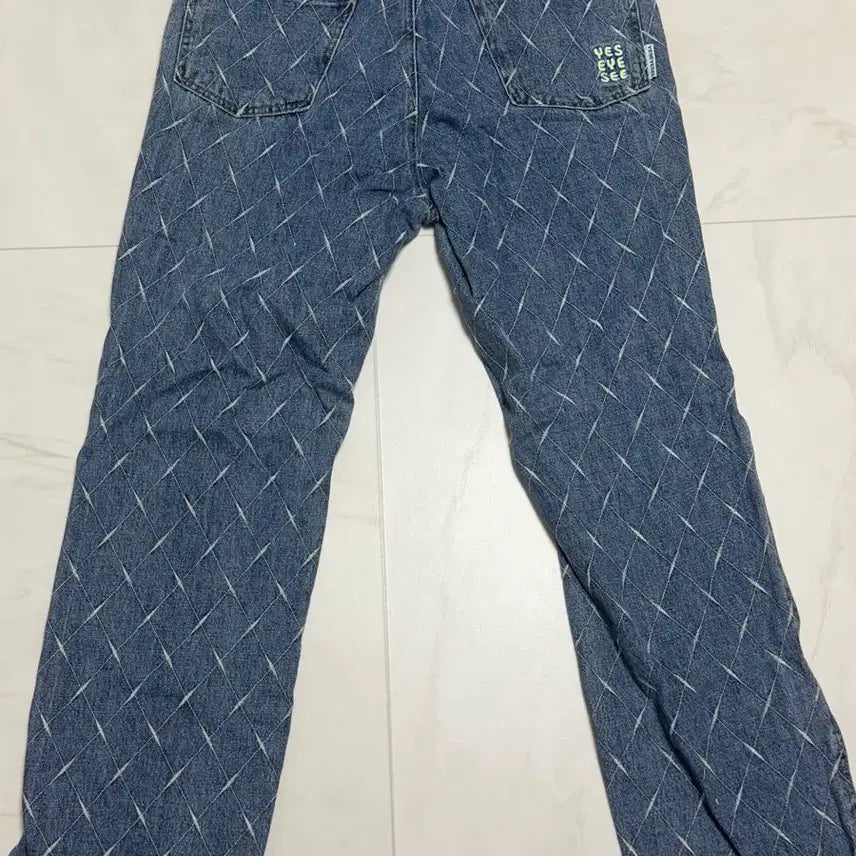 [BUNJANG] Yeseec Net Jeans L / 예스아이씨 네트 청바지 L