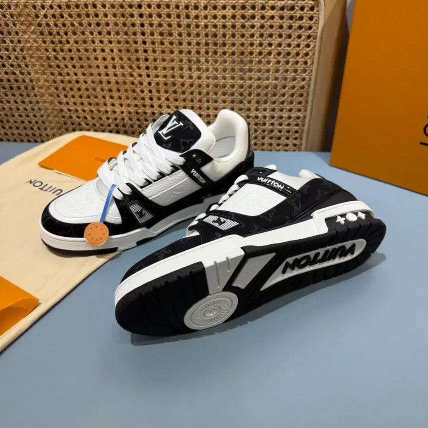 [BUNJANG] LV Clover Trainer Sneakers / LV 클래식 스니커즈, 클로버 트레이너 시리즈