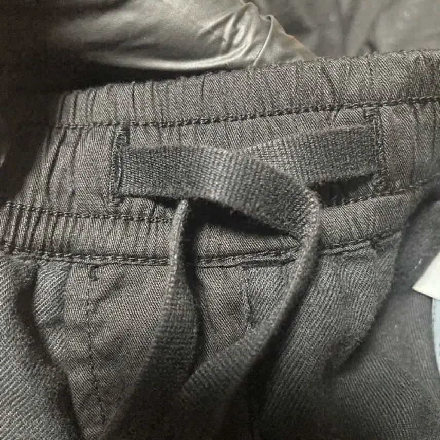 [BUNJANG] Stone Island Reflective Weave Ripstop-TC Cargo Pants / 스톤아일랜드 리플렉티브 위브 립스탑-TC 카고팬츠