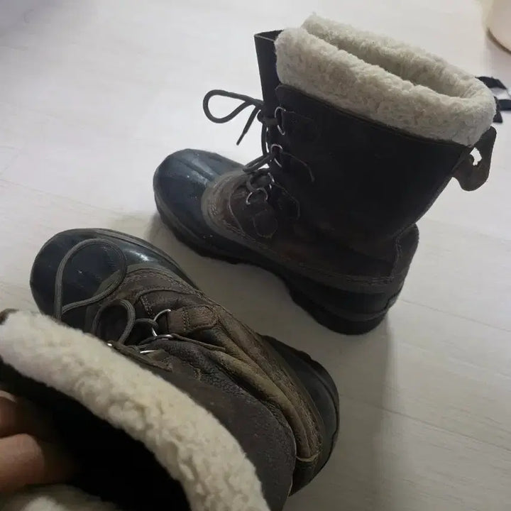 [BUNJANG] Sorel Caribou Winter Boots Brown (265-270) / 소렐 카리부 방한 부츠 브라운(265~270)