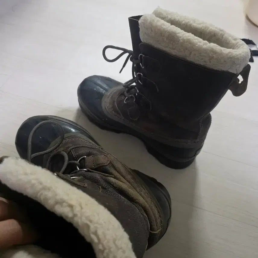 [BUNJANG] Sorel Caribou Winter Boots Brown (265-270) / 소렐 카리부 방한 부츠 브라운(265~270)