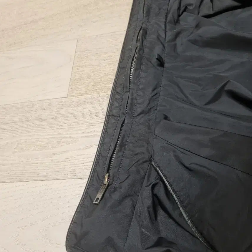 [BUNJANG] Burberry Nylon Vest / 버버리 나일론 베스트