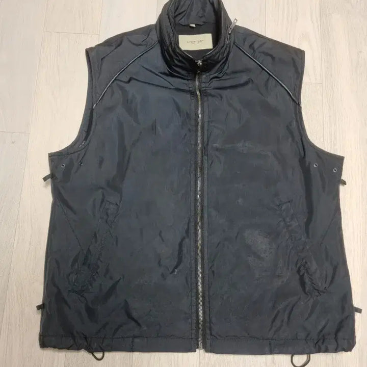 [BUNJANG] Burberry Nylon Vest / 버버리 나일론 베스트