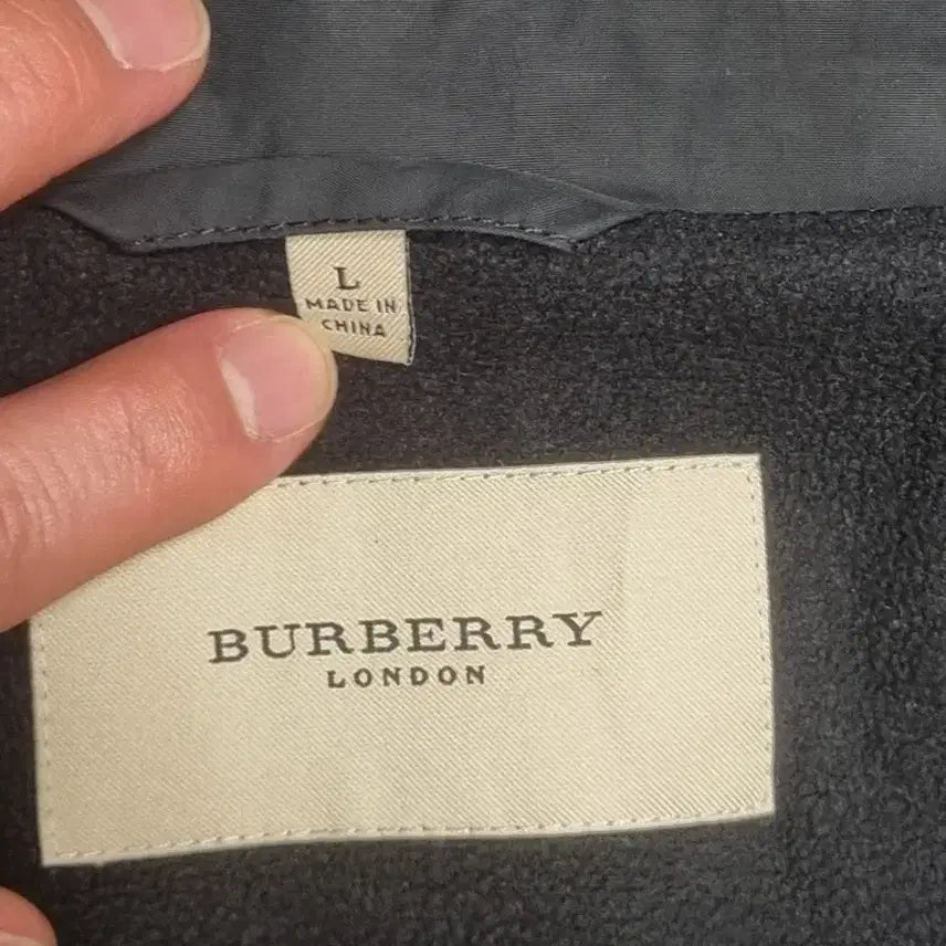 [BUNJANG] Burberry Nylon Vest / 버버리 나일론 베스트