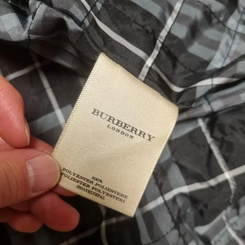[BUNJANG] Burberry Nylon Vest / 버버리 나일론 베스트