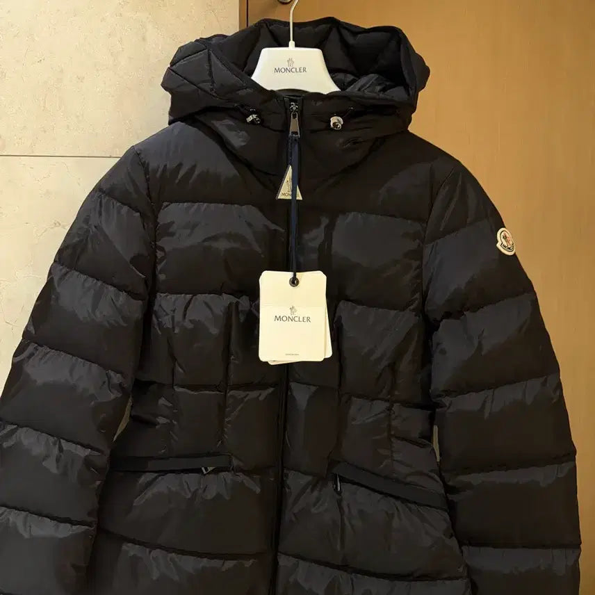 [SOLD OUT] 몽클 아보체3사이즈 4번착용 판매