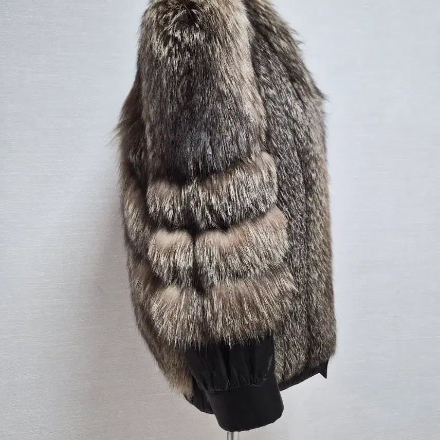 [BUNJANG] OV High Fashion Fox Fur Jacket (Size 55) / 오브이 하이패션 여우털 자켓 55