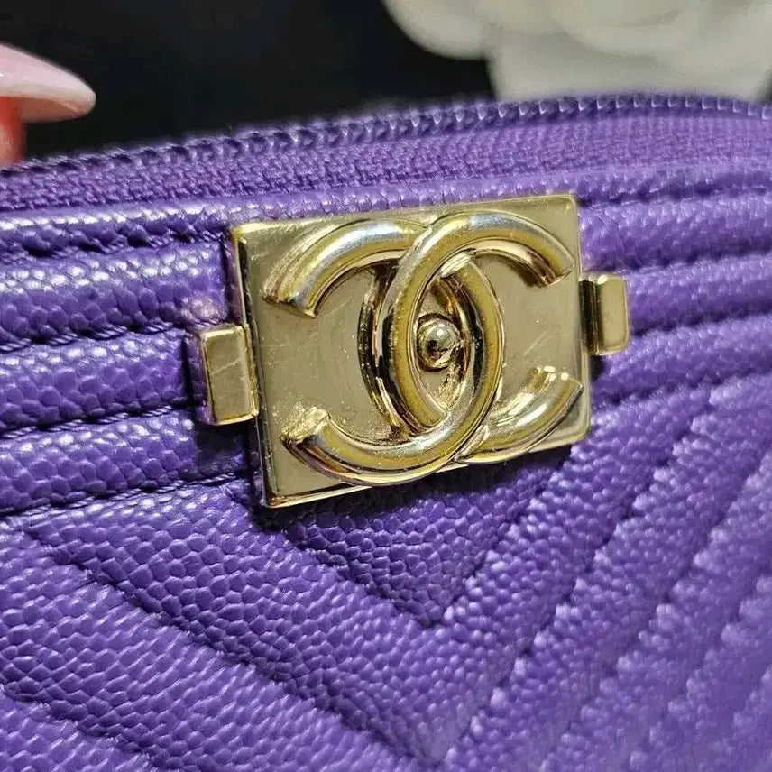 [BUNJANG] Chanel Boy Caviar Zipper Wallet / [마지막가격/풀박스/택포] 한정판 캐비어 샤넬 보이 지퍼돌이