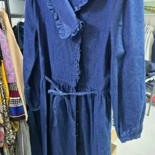 [BUNJANG] Juicy Judy Denim Midi Dress / 새상품 69>30 쥬시쥬디 데님 청 원피스55