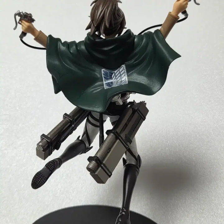 [BUNJANG] Hanji Zoe Taito Attack on Titan Figure / 택포/레어 개봉현물 한지 조에 타이토 진격의 거인 피규어 고전