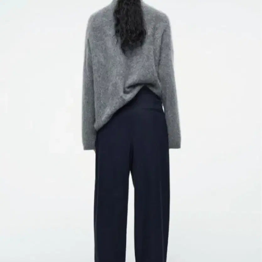 [BUNJANG] COS Pleated Barrel Leg Cotton Trousers / (24FW) COS 플리티드 배럴 레그 코튼 트라우저